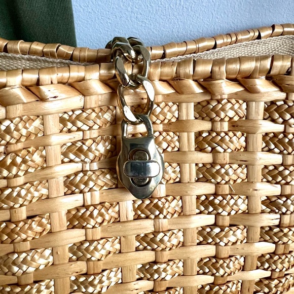 Vintage Made in Italy “Walborg” Elegant Tan Woven Rattan Basket Bag - Picture 3 of 12